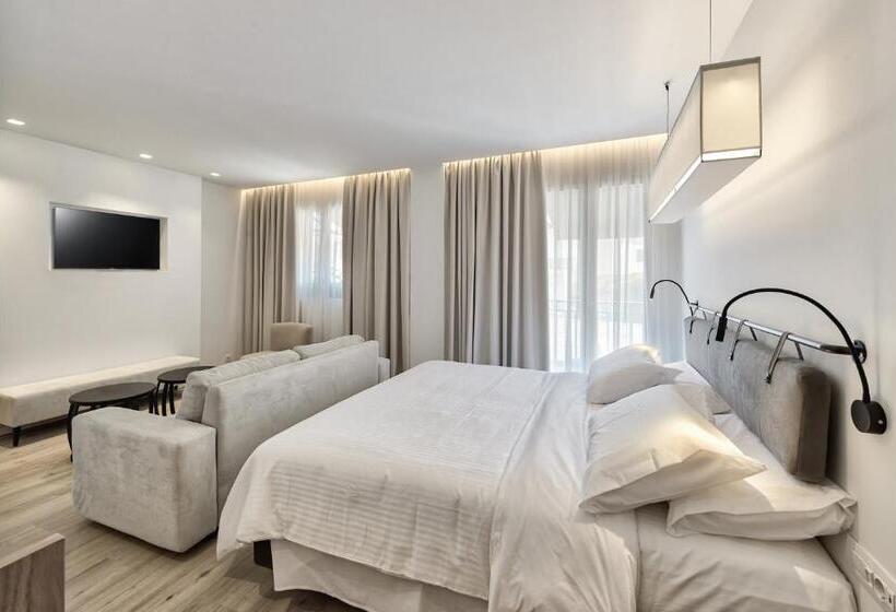 هتل Bitzaro Boutique