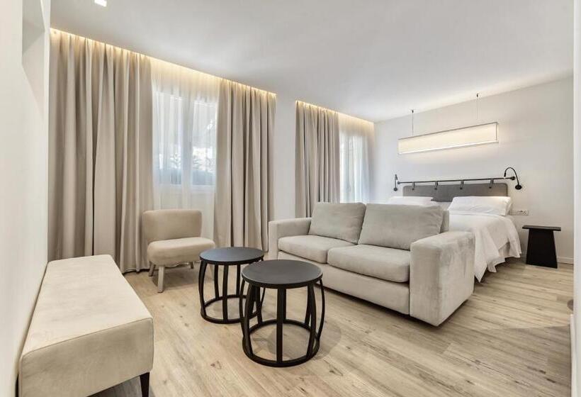 هتل Bitzaro Boutique