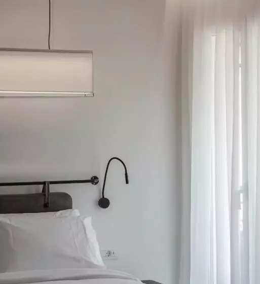 هتل Bitzaro Boutique