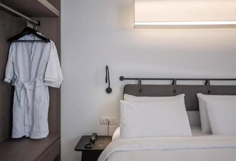 هتل Bitzaro Boutique