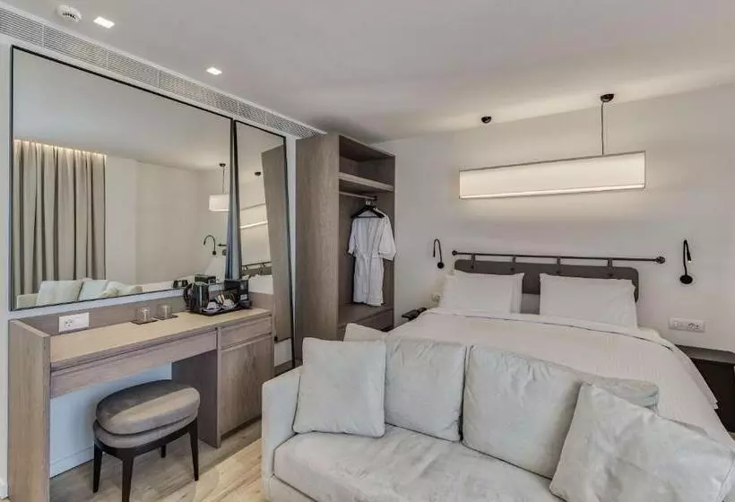 هتل Bitzaro Boutique
