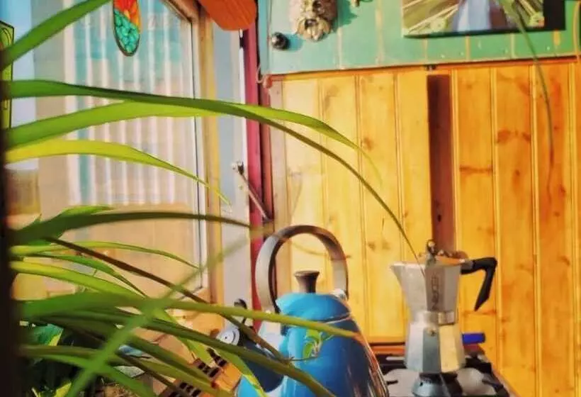 Hotelli Gorgeous Horsebox At Glamp In Style In East Sussex