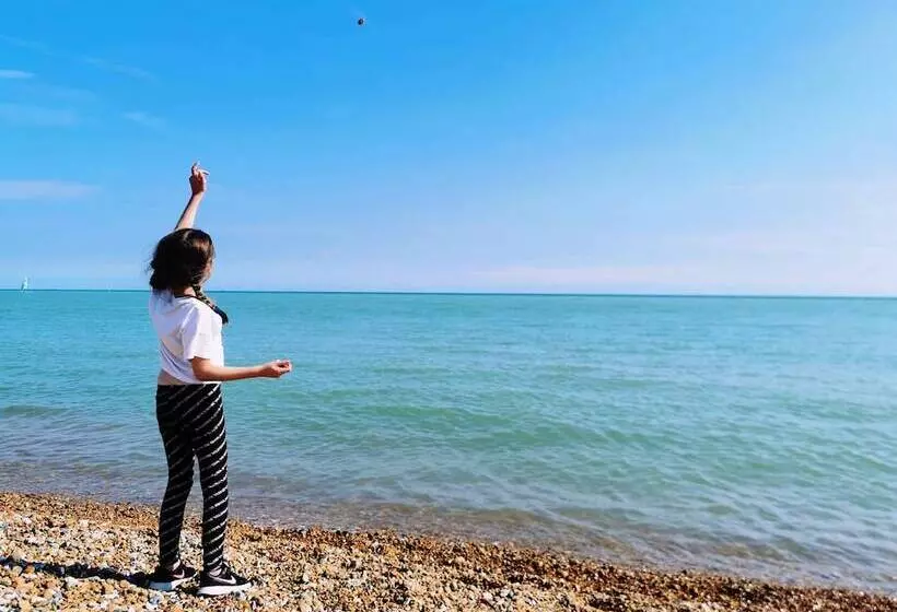 Hotelli Gorgeous Horsebox At Glamp In Style In East Sussex