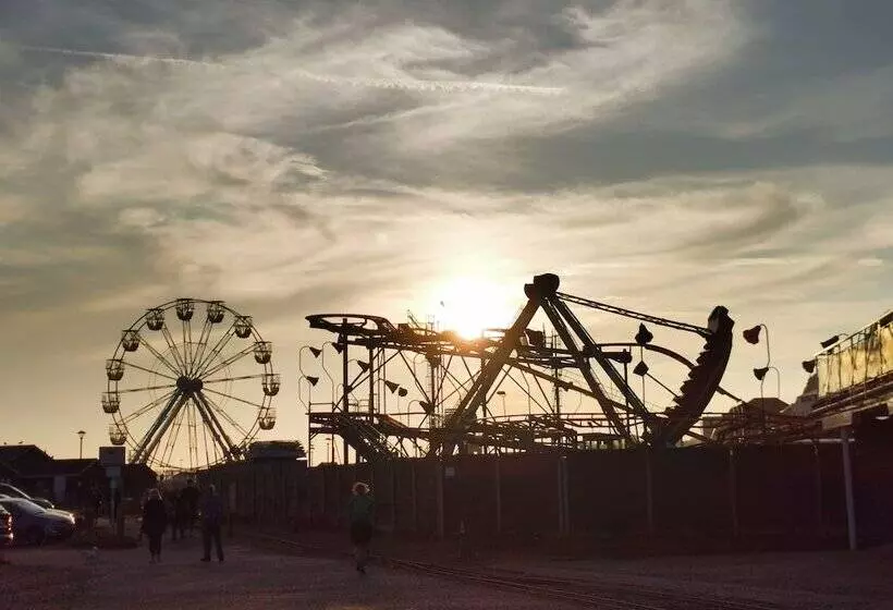 Hotelli Gorgeous Horsebox At Glamp In Style In East Sussex