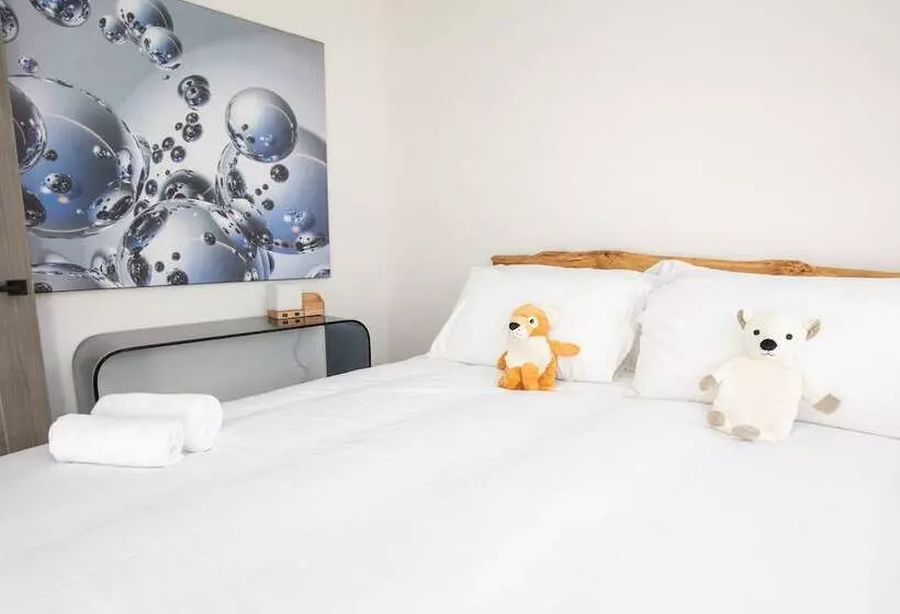 James  Place At Castle Cottage