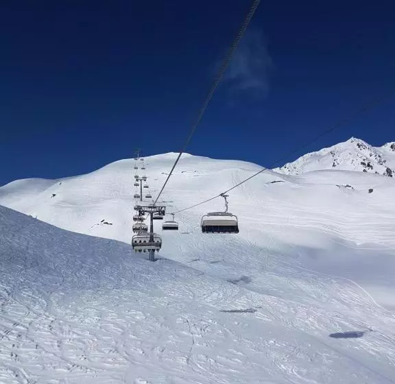 Bed and Breakfast Alpenchalet Almrose