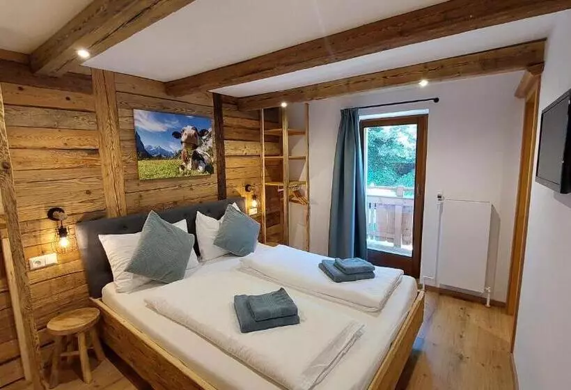 Bed and Breakfast Alpenchalet Almrose