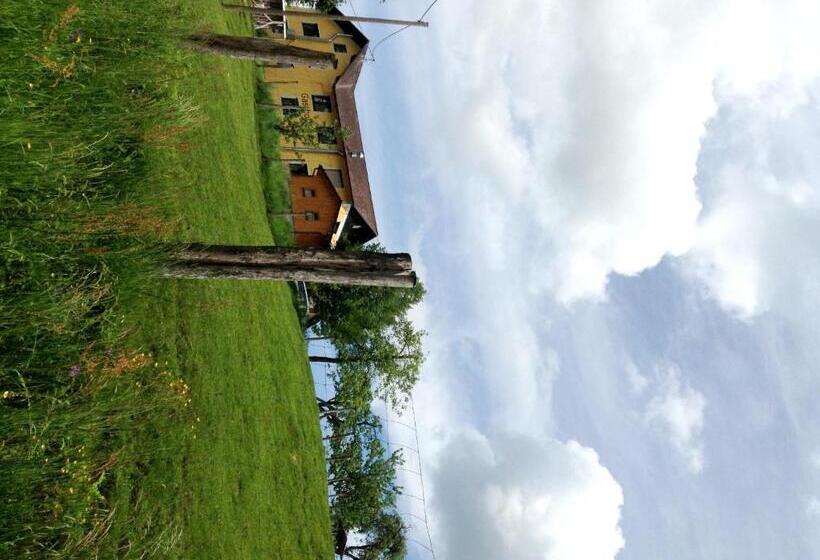 Nocleg ze śniadaniem Gasthof Pension Silvia