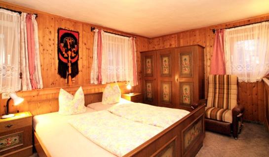 Alpenwelt Pension Und Camping