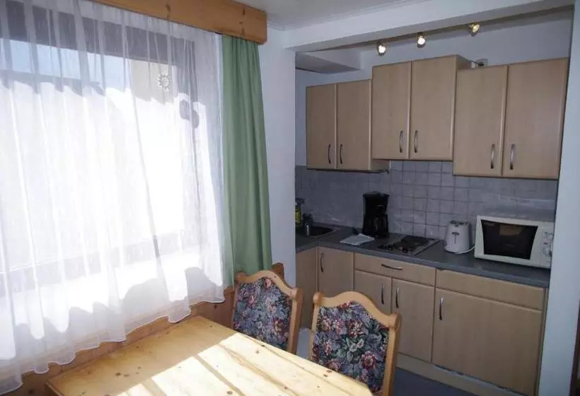 호텔 Apartment House Seerose