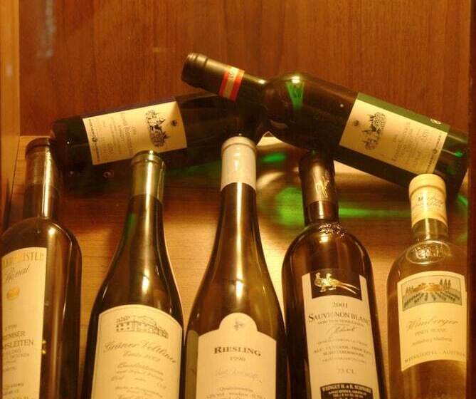 ホテル Biedermeier Hof