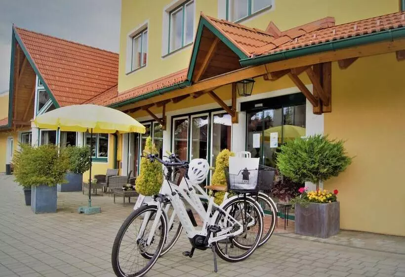 Der Marienhof Hotel Garni