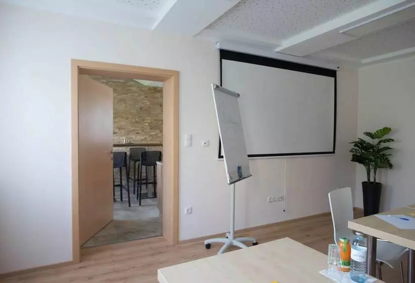 Der Marienhof Hotel Garni