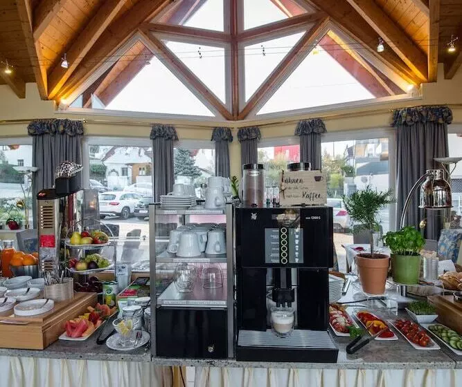 Der Marienhof Hotel Garni