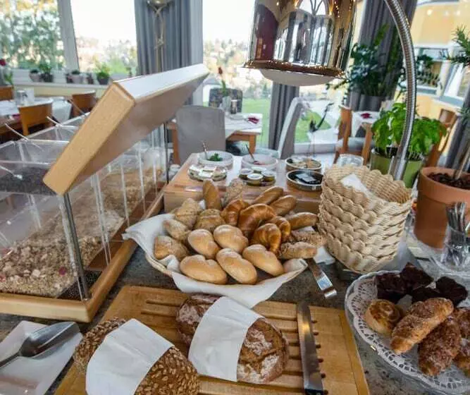 Der Marienhof Hotel Garni