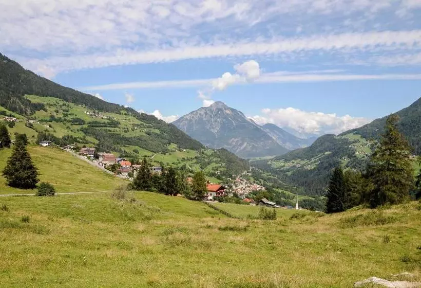 Hotelli Ferienhaus Gundolf Peter