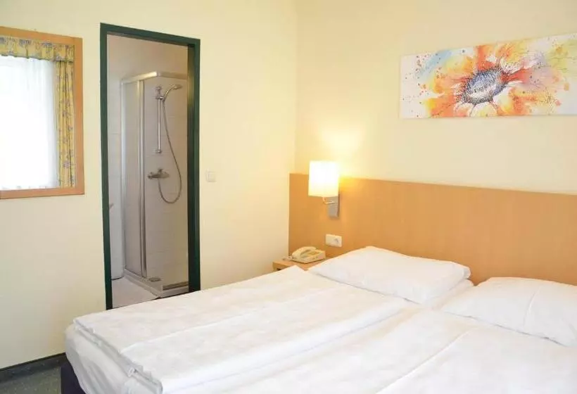 Hotell Gasthof Pension Grüner Anger