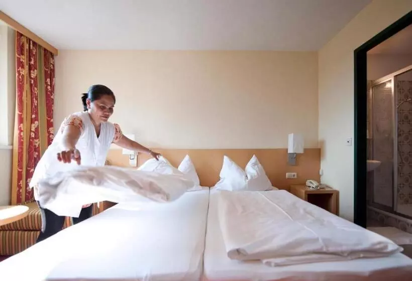 Hotell Gasthof Pension Grüner Anger