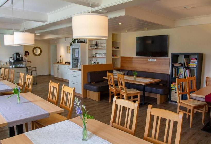 فندق Gästehaus In Da Wiesn