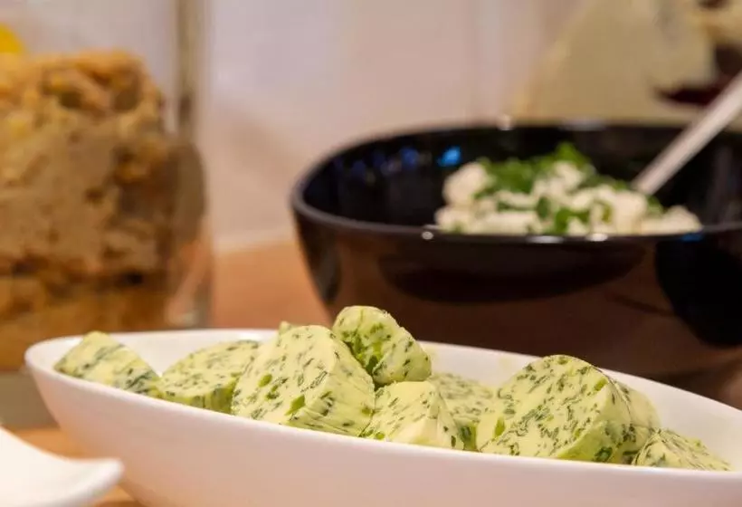 Отель Gästehaus In Da Wiesn