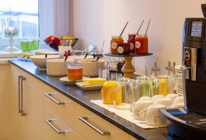 Отель Gästehaus In Da Wiesn