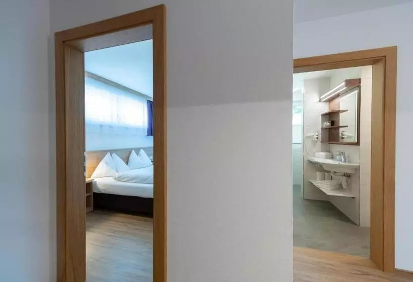 호텔 Pension Egger