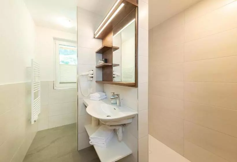 호텔 Pension Egger