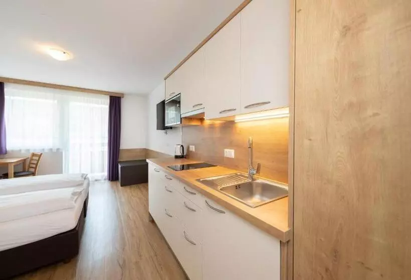 호텔 Pension Egger