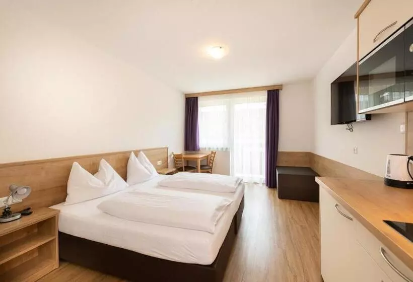 호텔 Pension Egger