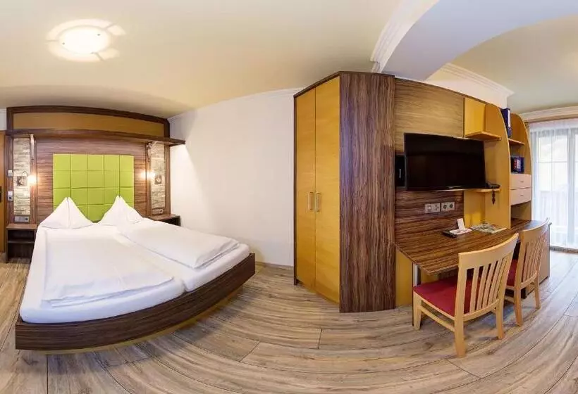 호텔 Pension Egger