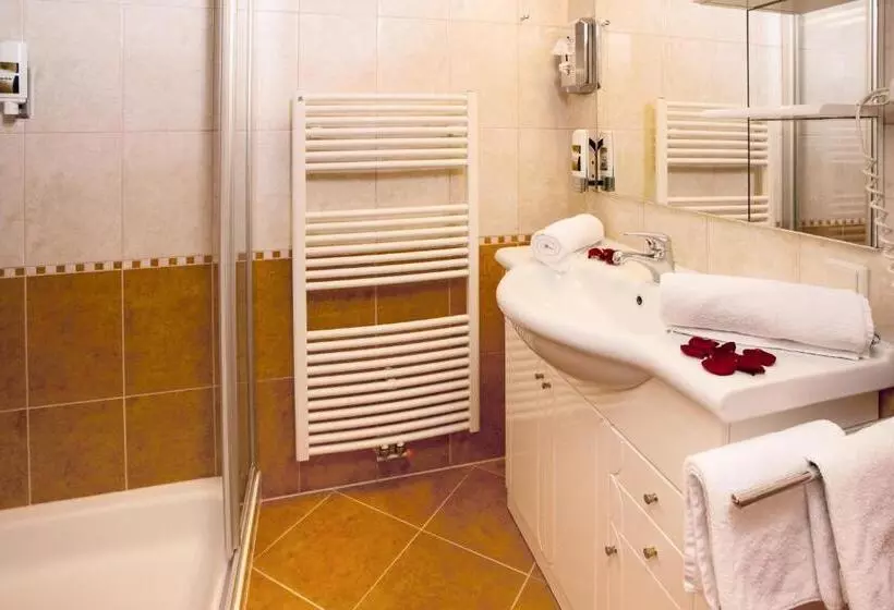 호텔 Pension Egger