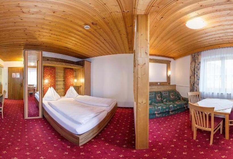 فندق Pension Egger