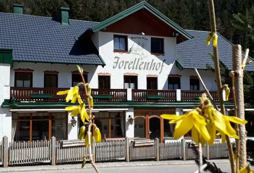 ホテル Restaurant Forellenhof