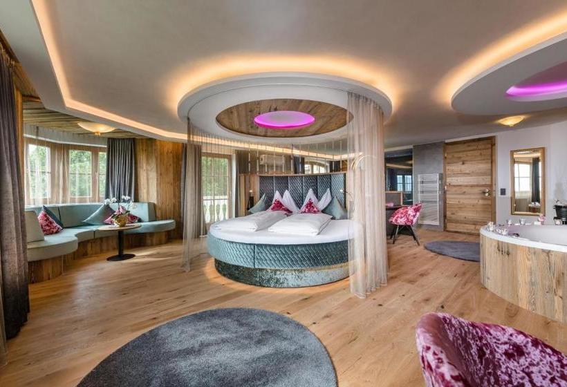 Отель Winzer Wellness & Kuscheln