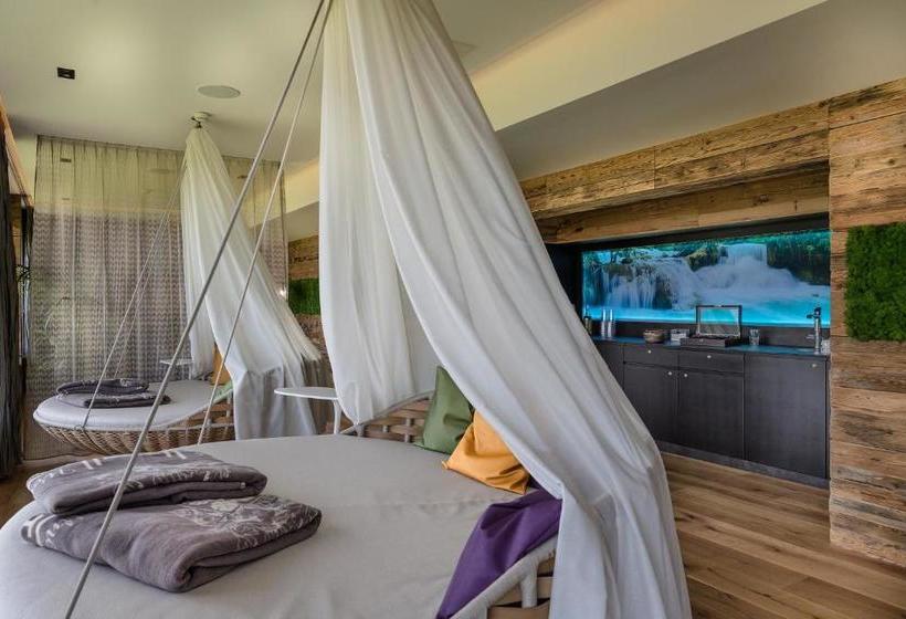 Отель Winzer Wellness & Kuscheln