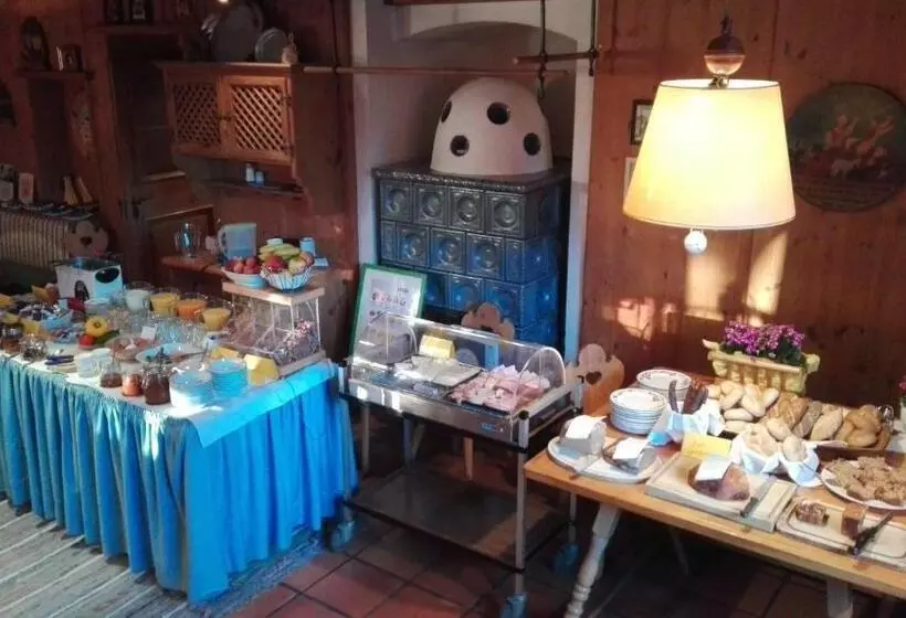 ペンション Landgasthof Santner