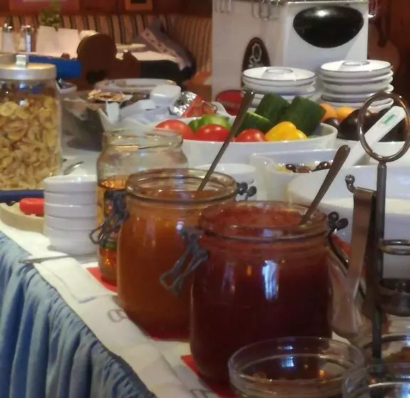 ペンション Landgasthof Santner