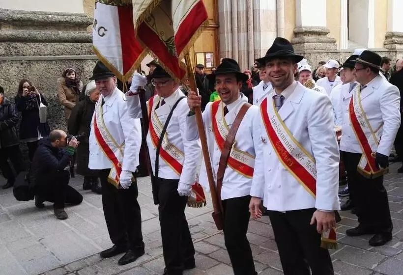 ペンション Landgasthof Santner