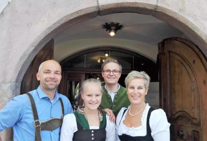 ペンション Landgasthof Santner