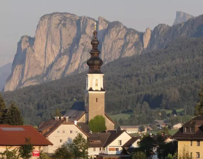 ペンション Landgasthof Santner