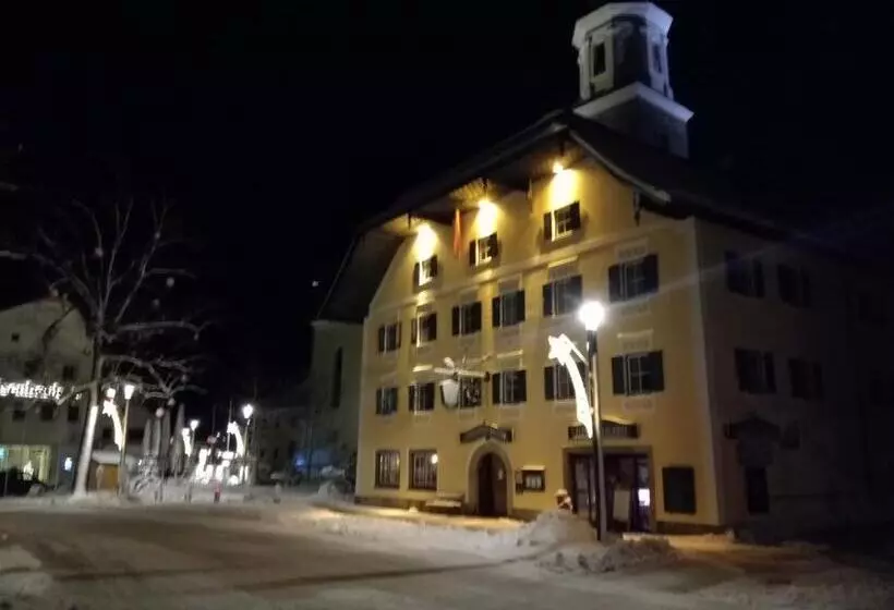 ペンション Landgasthof Santner