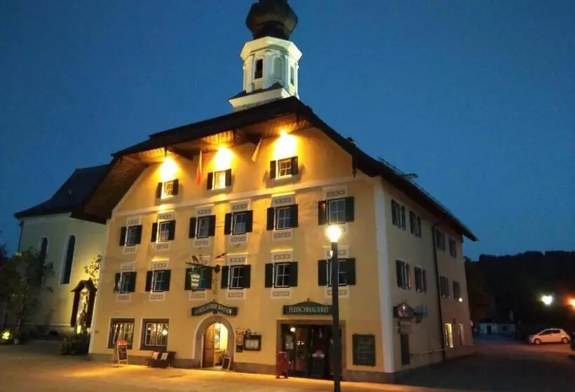 ペンション Landgasthof Santner