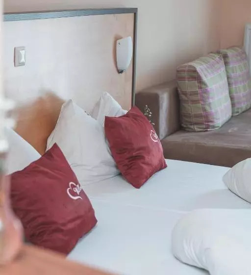 Pensió Landgasthof Wöhrer