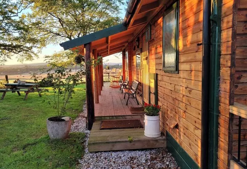 Cosy Wood Cabin In Rural Area Near National Park
