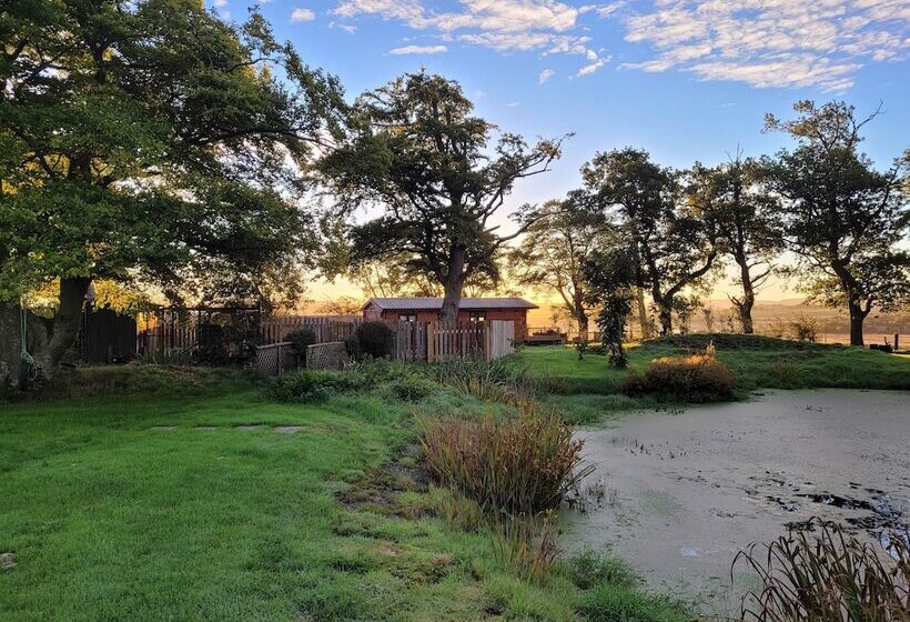 Cosy Wood Cabin In Rural Area Near National Park