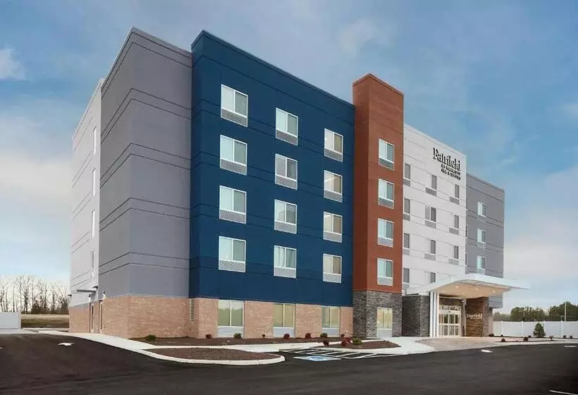 Hotelli Fairfield Inn & Suites By Marriott Stony Creek