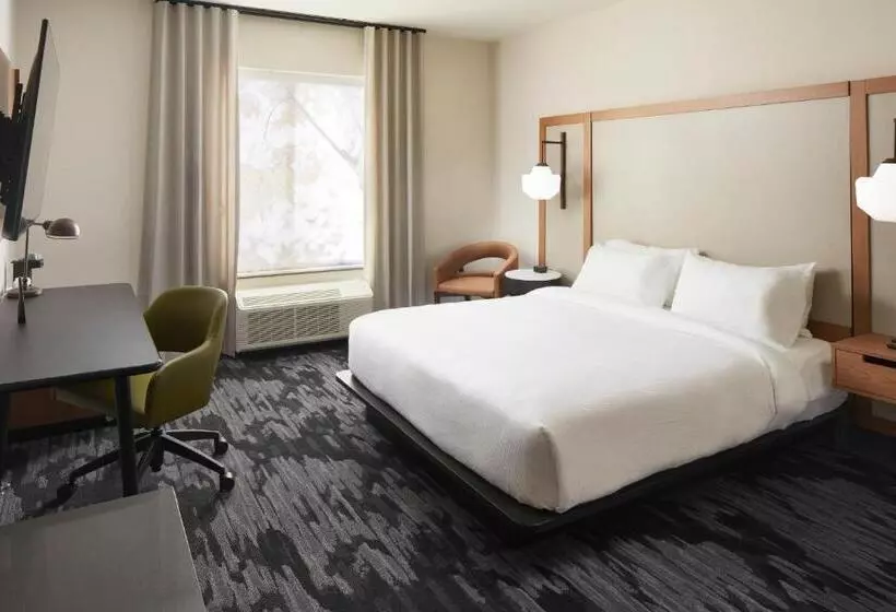 Hotelli Fairfield Inn & Suites By Marriott Stony Creek