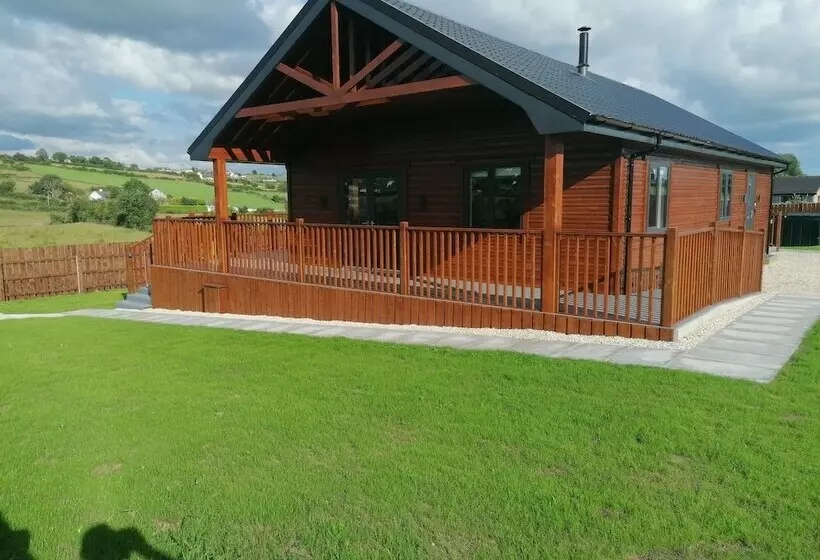 Lovely 3bed Cabin In Meigh