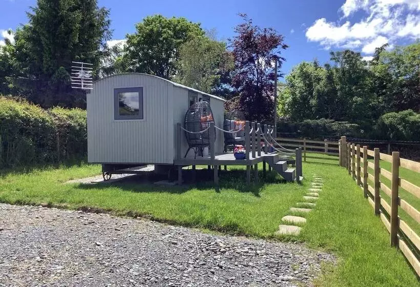 The Shepherds Hut At Hafoty Boeth