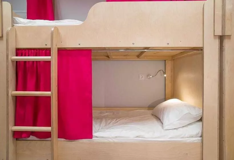 Tiger Hill Hostel